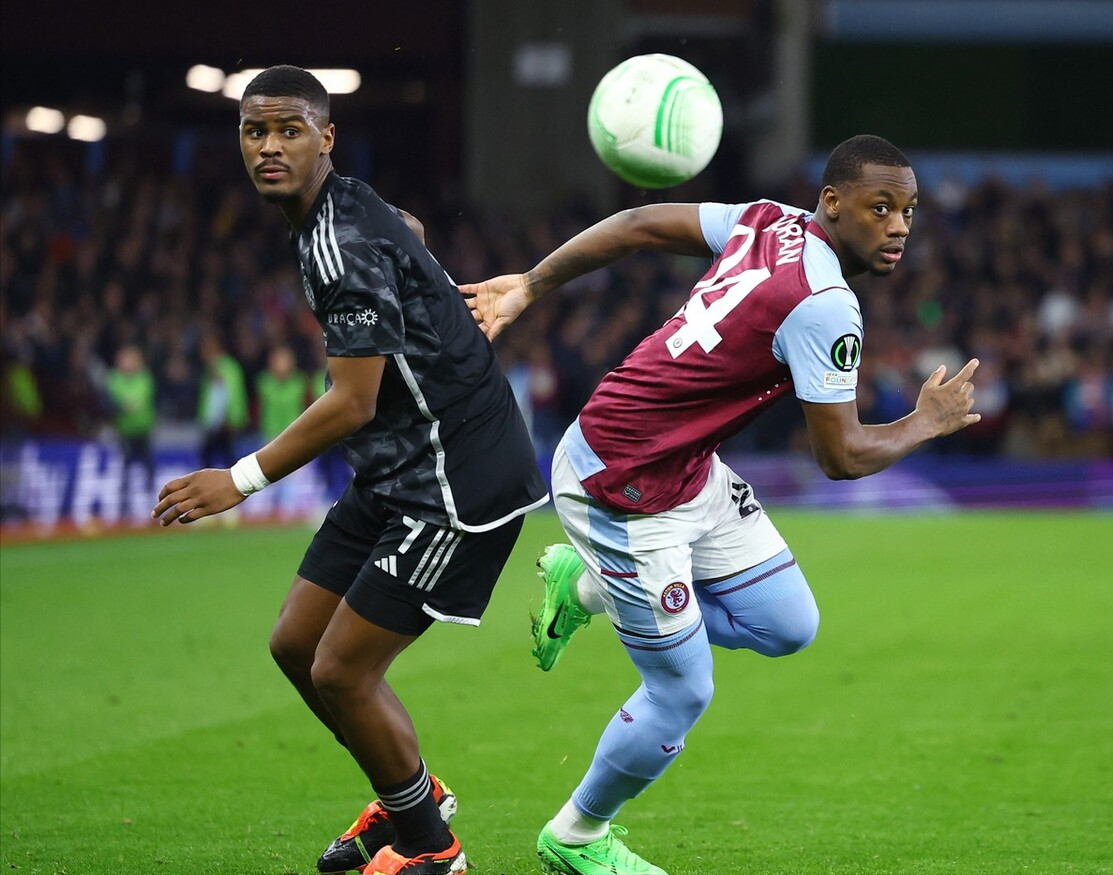 包含阿贾克斯迎英超关键赛，今晨强势反弹，话题不断，团队化学反应显著的词条